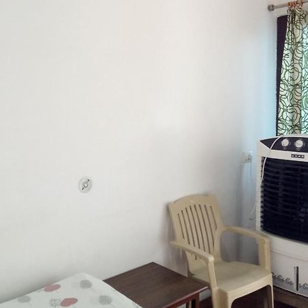 Ishan Paying Guest House فاراناسي المظهر الخارجي الصورة