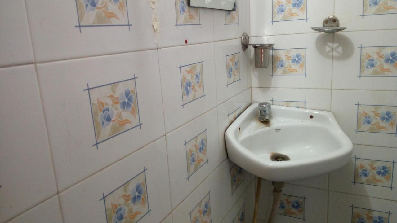 Ishan Paying Guest House فاراناسي المظهر الخارجي الصورة