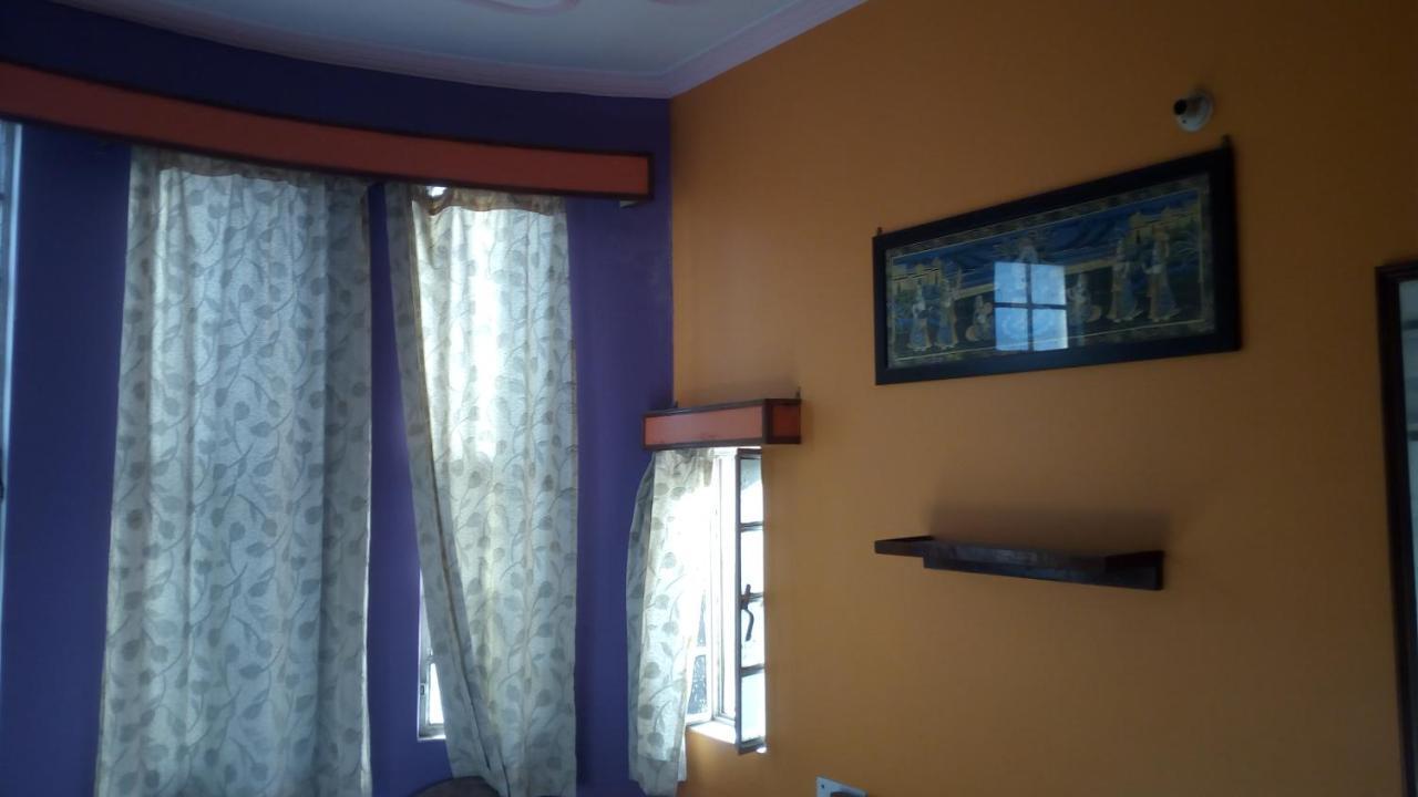 Ishan Paying Guest House فاراناسي المظهر الخارجي الصورة