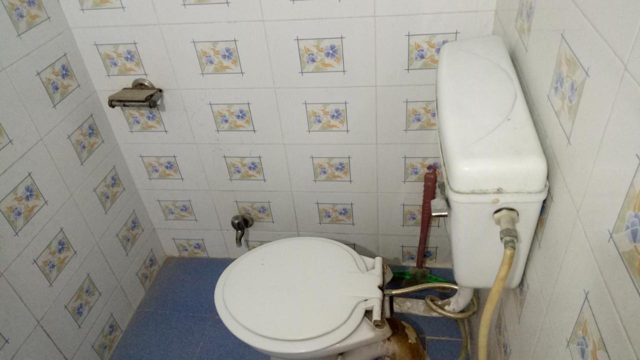 Ishan Paying Guest House فاراناسي المظهر الخارجي الصورة